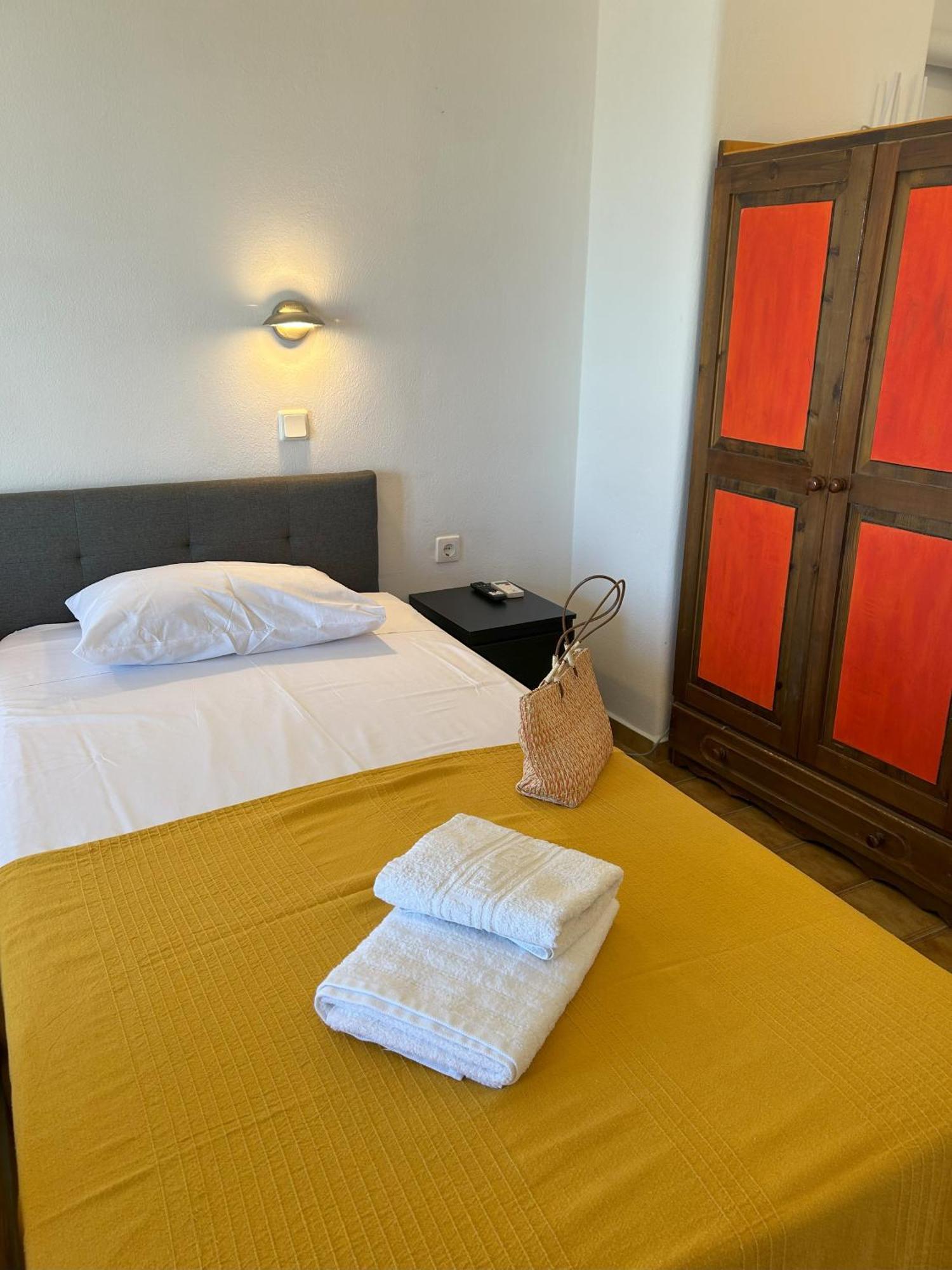 Katerina Charming Place Amoudara  外观 照片